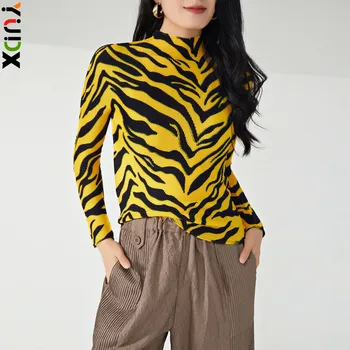 Женска тениска Miyake, високо качество и модерен дизайн, принт зебра, Дълги ръкави, Темпераментна плиссированный топ за пътуване до работа, ранна пролет 2024 г.