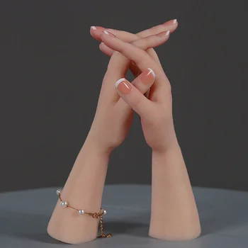 Реалистичен силиконов материал Модел на женски ръце Реалистичен силиконов Манекен женски ръце, крака за пускане на ръчно изработени бижута